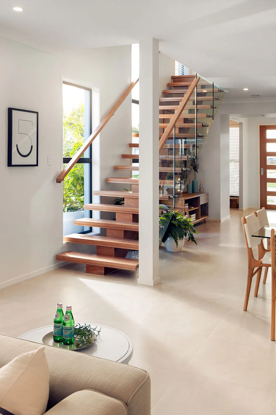 How to design the perfect staircase for your home: a step-by-step guide