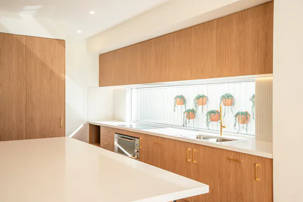 images gallery-images Byron byron-kitchen-cabinetry