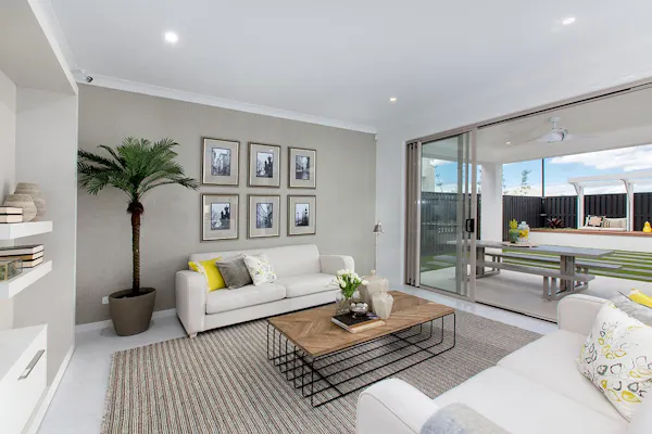 images gallery-images claremont claremont-family-room