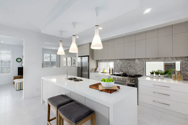 images gallery-images claremont claremont-kitchen-side