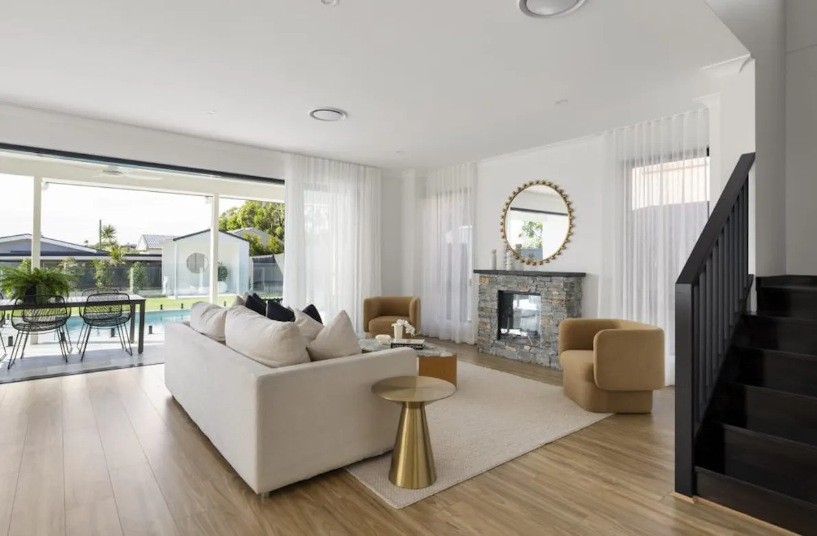 images gallery-images custom-designs Living-3