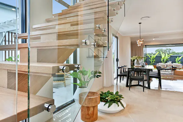 images gallery-images hamilton317 hamilton317-staircase