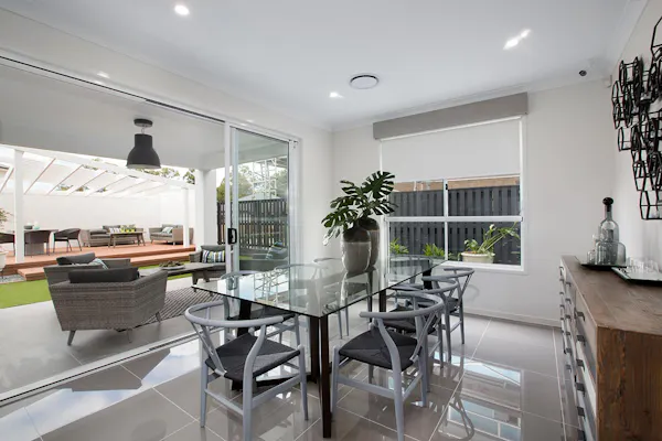 images gallery-images sorrento-vogue sorrento-vogue-dining-room